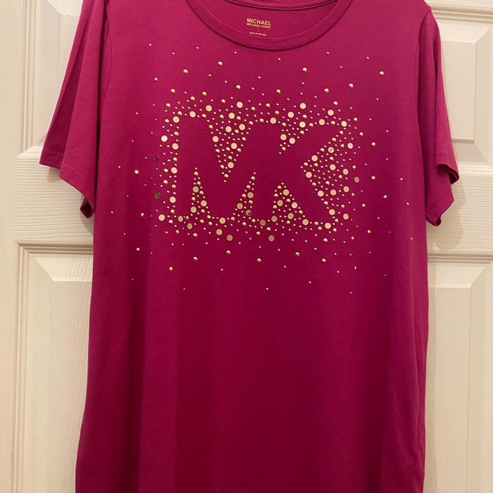 XL Michael Kors Fuchsia Tee with Gold Embellishments